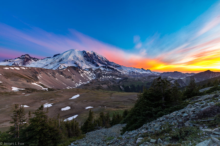 Picture, Mount Rainier Colorful Sunset. 
